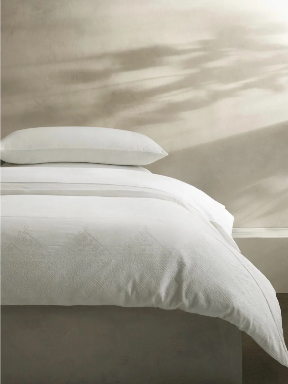 BR Home-Linen/Cotton Souk Embroidered Duvet & Pillow Cases